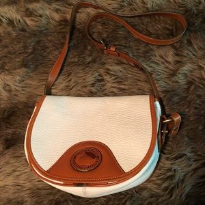 Dooney & Bourke cream purse